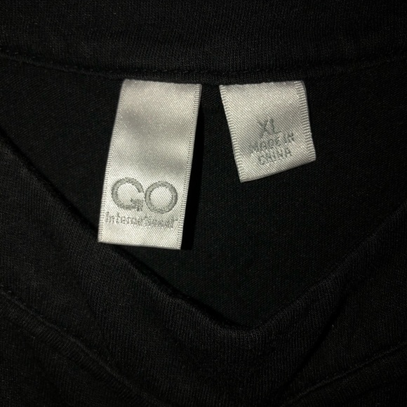 Go International black halter top w/ two buttons - Picture 2 of 3